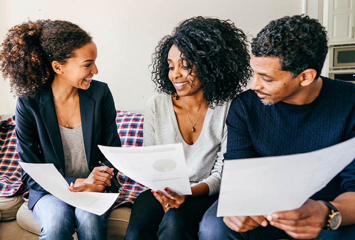 A mortgage broker can save you money